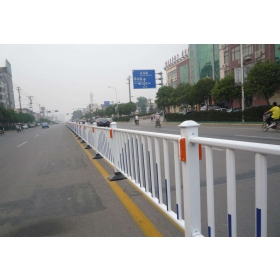 昭通市市政道路护栏工程